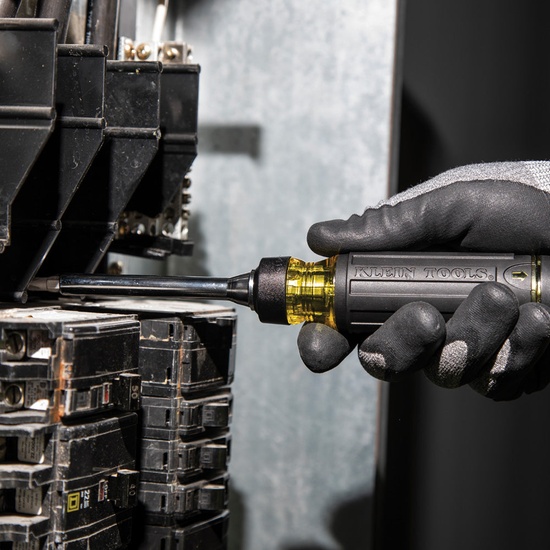 Klein Tools 15-in-1 Multi-Bit Ratcheting Screwdriver - Image 5