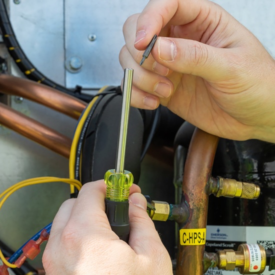 Klein Tools 27-in-1 Multi-Bit Precision Screwdriver with Apple® Bits - Image 4