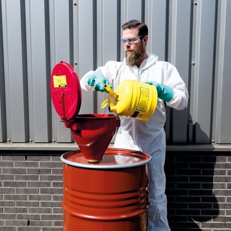 Justrite Steel Drum Funnel for Flammables, 6" Flame Arrester, Self-Closing Cover, 2" Bung, Red - 08207 - Image 2