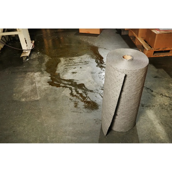 32in x 150ft Universal Three-Ply Heavy Spilfyter Roll - Image 4