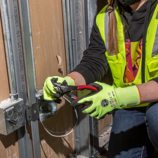 Klein Tools D2288 Diagonal Cutting Pliers High-Leverage 8-Inch - Image 4