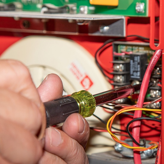 Klein Tools 14-in-1 Precision Screwdriver/ Nut Driver - Image 3